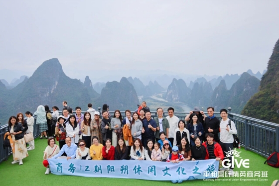 �ΌWɽˮ����Ҋ����|ƽ�͇��H��Ӣ�̄հ�����˷֮��